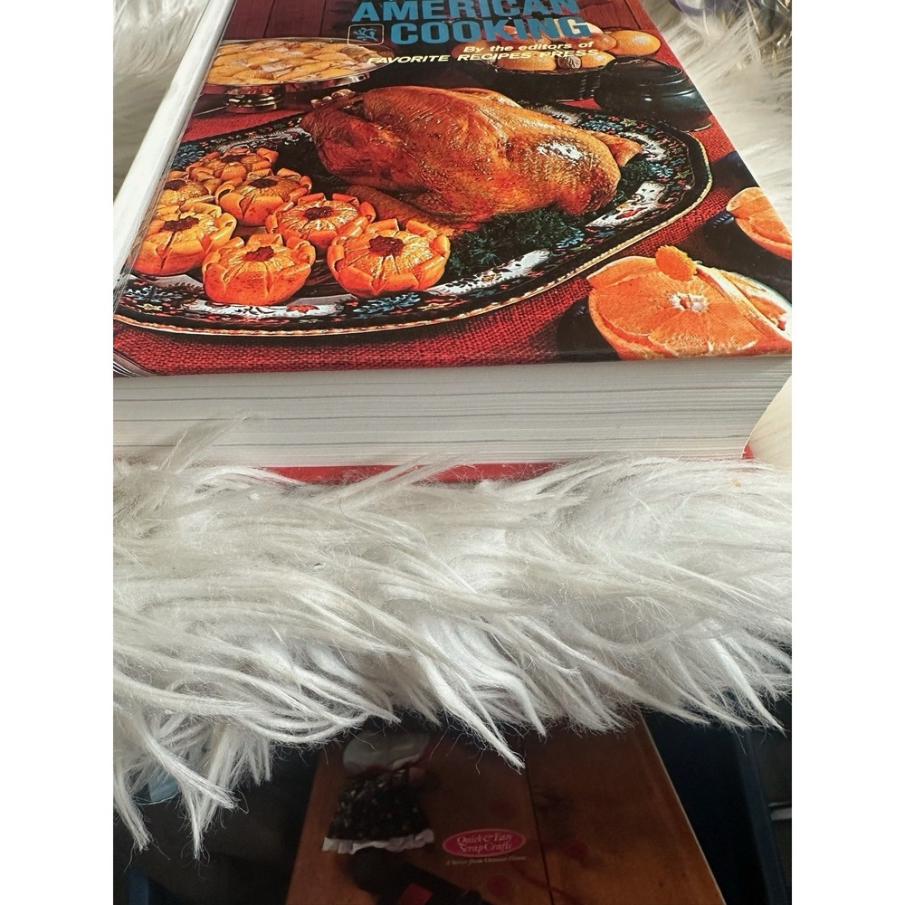1972 The Illustrated Encyclopedia of American Cooking Cookbook Hardcover - Picture 3 of 4